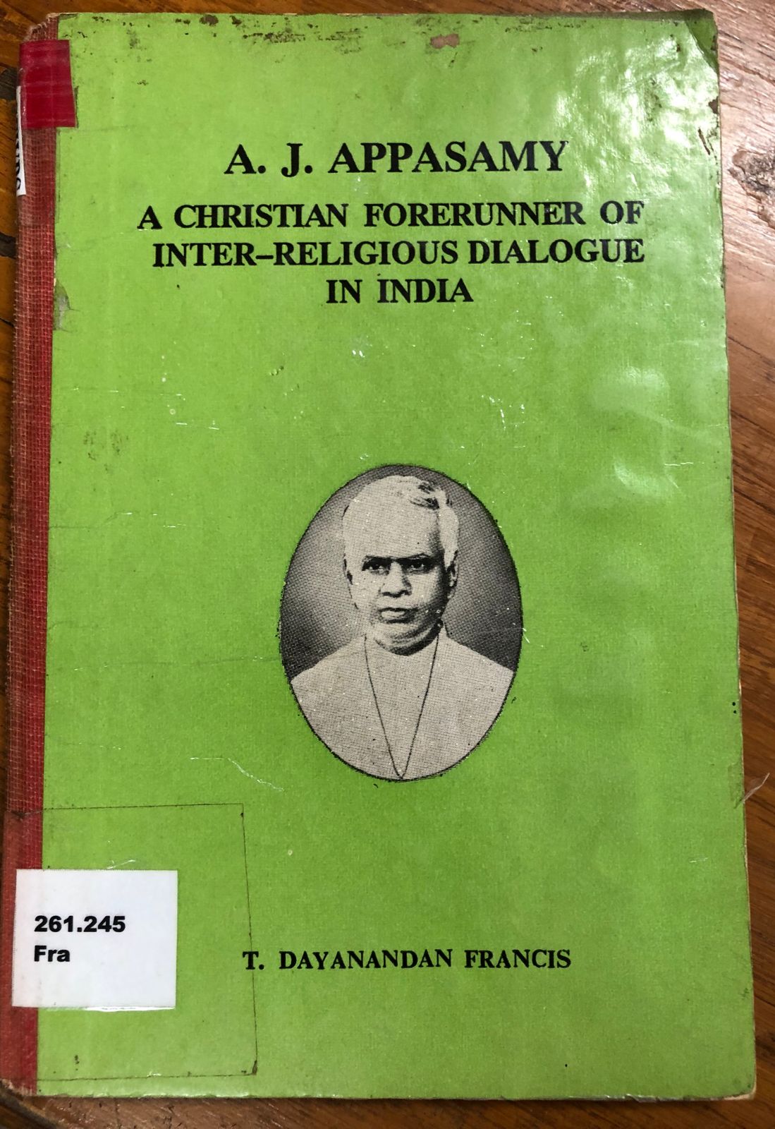 Book Review : A christian forerunner of inter-religious dialogue in india.